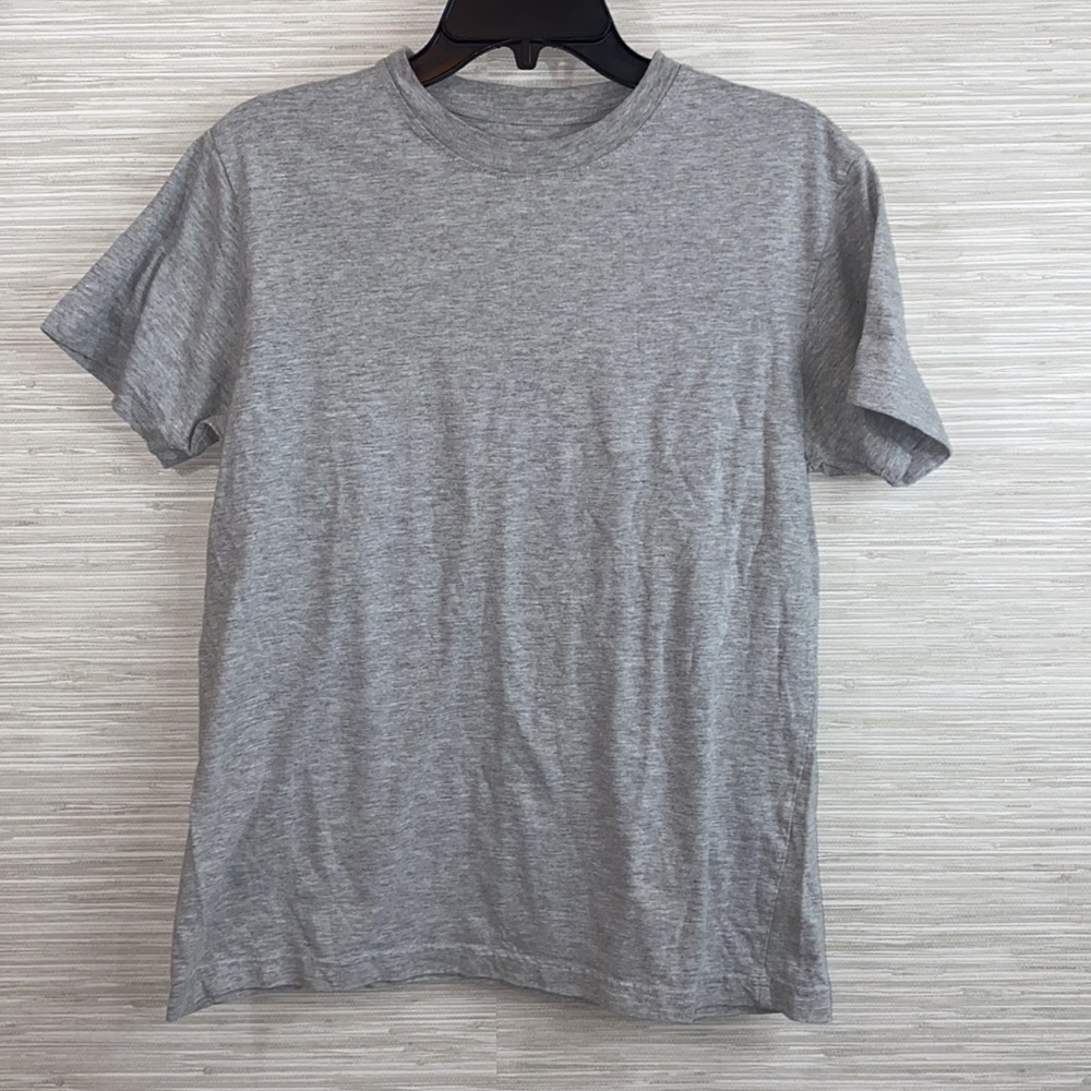 Lady Foot Locker M grey short sleeve tee
